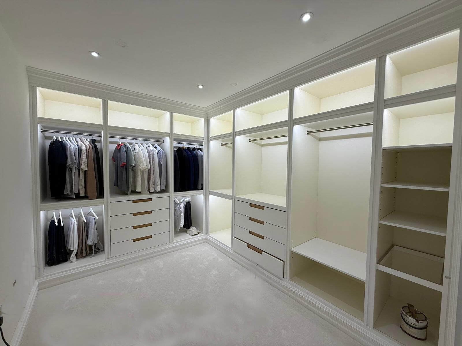 Walking wardrobe with built in lighting