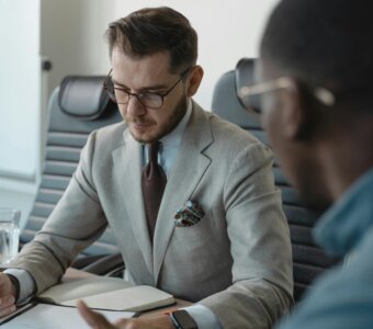 Hiring management consultants