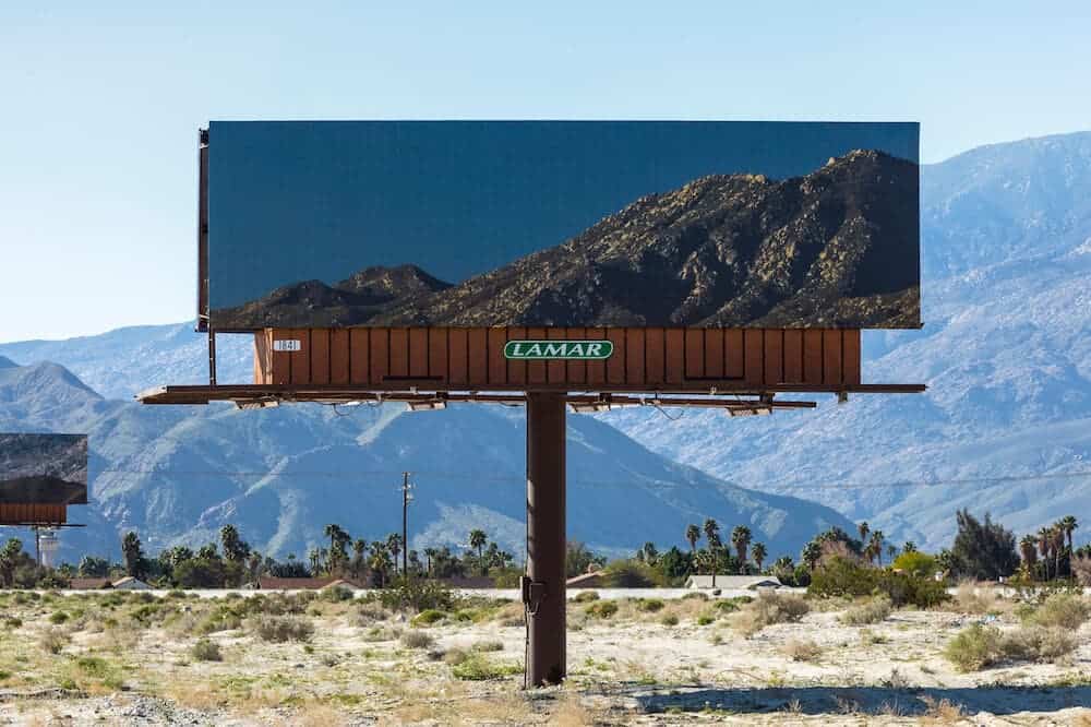 billboard met landschap