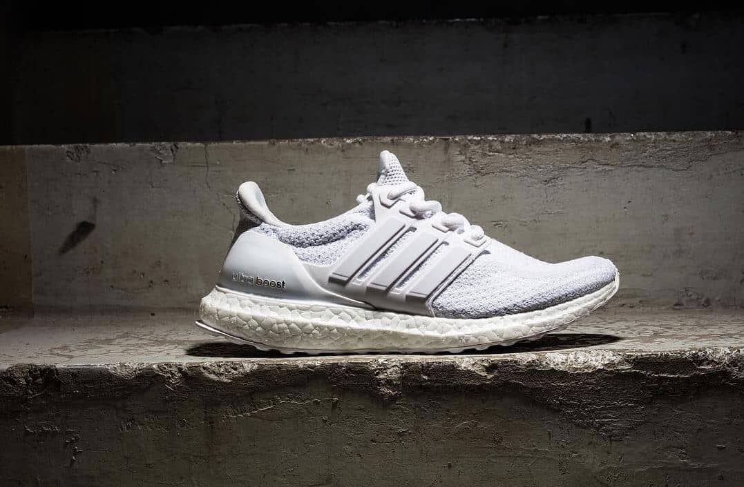 witte adidas Ultra Boost