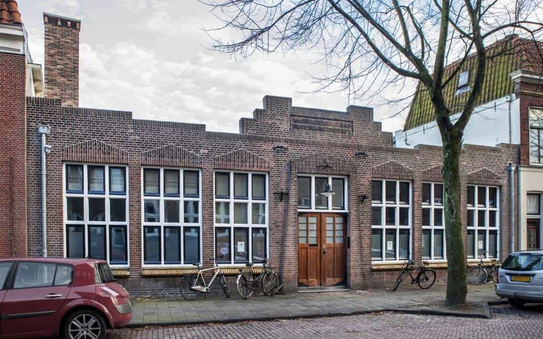 woonhuis is voormalige school in Leiden