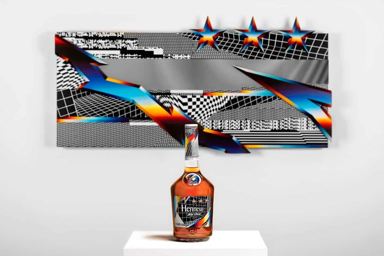 Felipe Pantone ontwerpt fles voor Hennessy