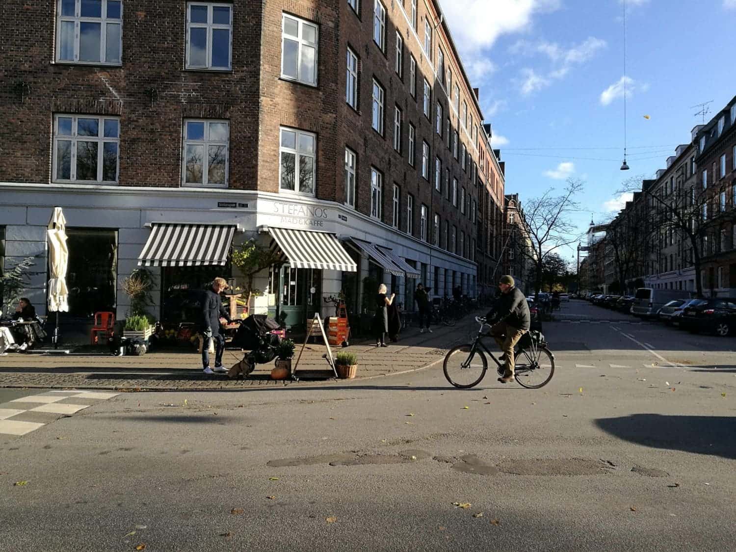 Straatbeeld in de wijk Nørrebro
