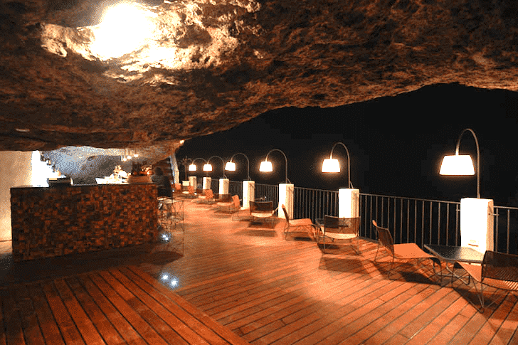 the summer cave restaurant italy 3