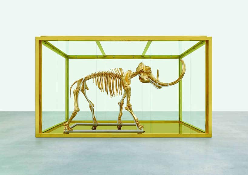 De gouden mammoet van Damien Hirst
