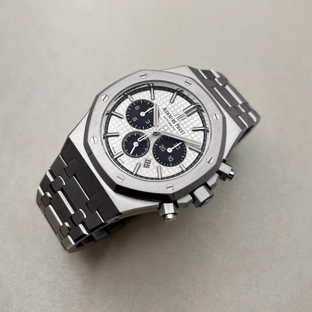 Buy Audemars Piguet Royal Oak Chronograph 26331ST.OO.1220ST.03 in Steel in Geneva and Dubai - K2 Luxury Watches