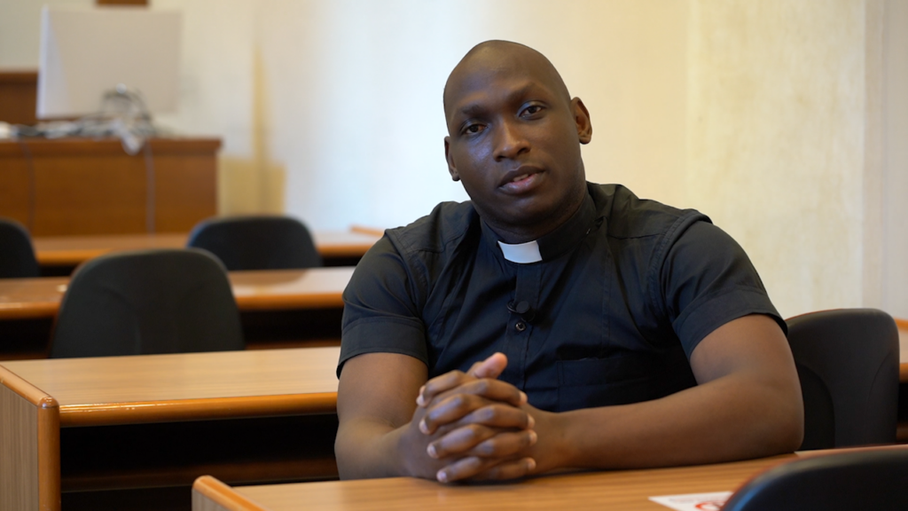 Cosmas Agwu Uka, sacerdote diocesano de Nigeria