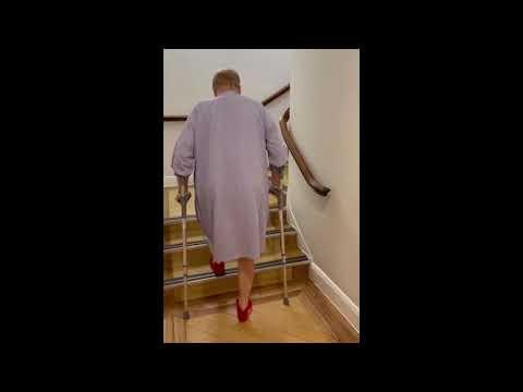 Ian is climbing stairs pain-free the day after hip replacement