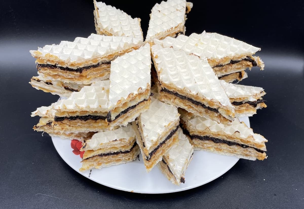 Andrut wafers into diamond shapes.