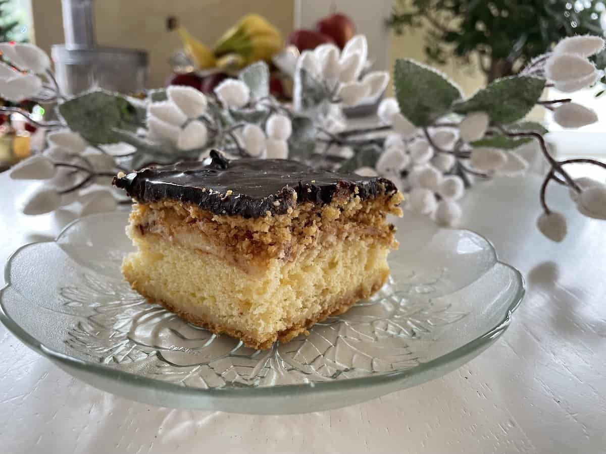 królewiec cake or Polish royal cake in a plate.