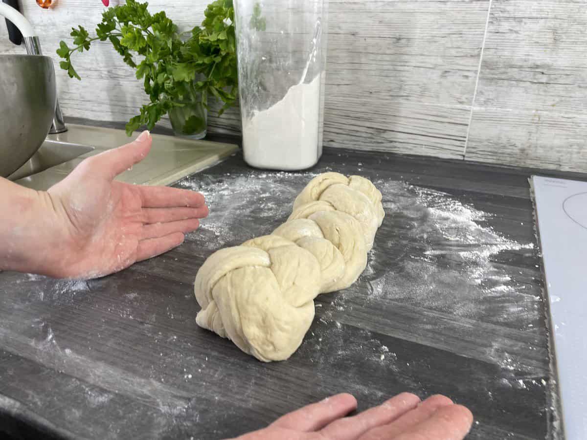 Braid the dough.