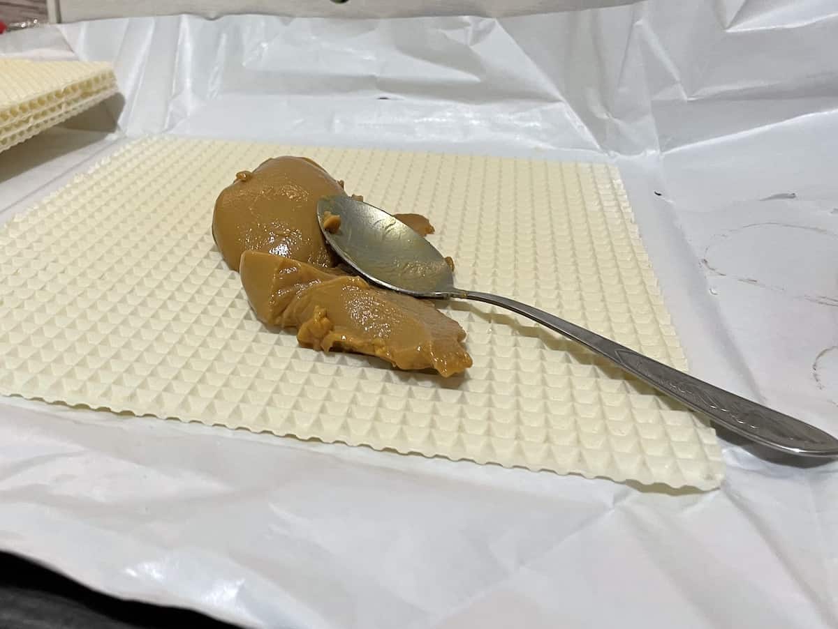 Add a layer of kajmak.