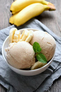 Beat-The-Heat-Ice-Cream-Floats-Frozen-Summer-Treats-To-Keep-You-Cool-image-9-banana-ice-cream-with-fresh-bananas-Frosted-Fusions