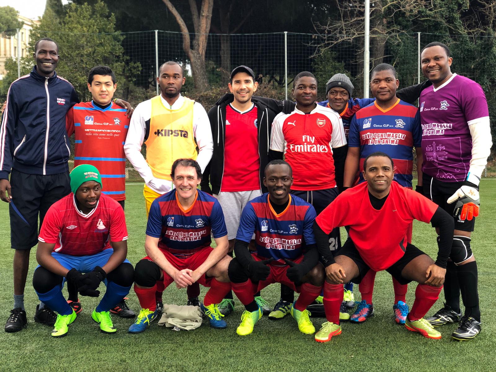 GUSTAVO ZAMUDIO, P&Aacute;RROCO EN LIMA