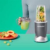 The Nutribullet Blender - A Detailed Review featured image 4 nutribullet 600 with extra cups and accessories frosted fusions The Nutribullet Blender - A Detailed Review featured image 4 nutribullet 600 with extra cups and accessories frosted fusions