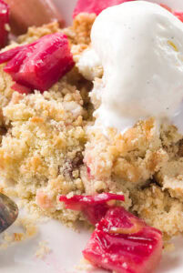 No-Leap-Just-A-Scoop-Ice-Cream-Flavours-To-Spring-Into-March-image-4-rhubarb-crumble-with-a-scoop-of-ice-cream-on-top-Frosted-fusions