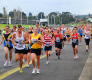 Sandown-Classic-2010_0286_2458x2152_6199006