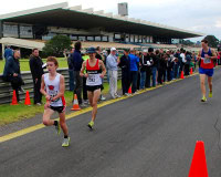 Sandown-Classic-2010_0394_1991x1591_6198943
