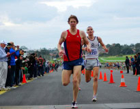 Sandown-Classic-2010_0334_2580x2015_6198976