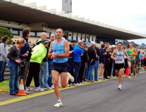 Sandown-Classic-2010_0409_3223x2493_6198936