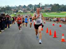 Sandown-Classic-2010_0358_3470x2592_6198960