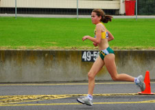 Sandown-Classic-2010_0066_2604x1844_6199105