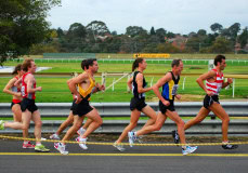 Sandown-Classic-2010_0305_3613x2526_6198994