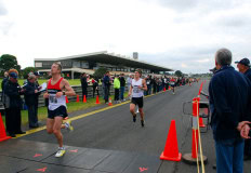 Sandown-Classic-2010_0377_3372x2328_6198951