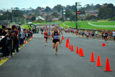 Sandown-Classic-2010_0321_3768x2542_6198986