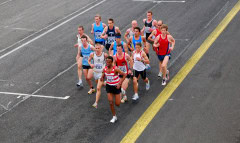 Sandown-Classic-2010_0198_3332x1987_6199043