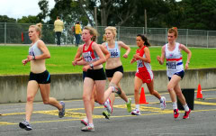 Sandown-Classic-2010_0059_2371x1492_6199107