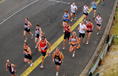 Sandown-Classic-2010_0274_2974x1916_6199008