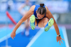 AGE_1062-DeNoiseAI-standard