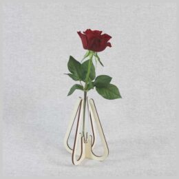 blumenvase mit einer Rose