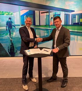 Grundfos added to Royal HaskoningDHV's Preferred Supplier program René Noppeney, Global Director of Water Technology Products, Royal HaskoningDHV and Thomas Morrison, Senior Regional Sales Director, Water utility - Western Europe, Grundfos.