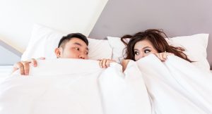46% des femmes ont également exprimé leur désir de vivre un plan à trois avec deux hommes