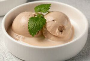 baileys-and-white-chocolate-homemade-ice-cream-boozy-rich-indulgence-image-3-baileys-and-white-chocolate-ice-cream-with-fresh-mint-leaves-frosted-fusions