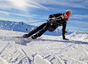 Une femme sur les pistes
