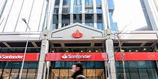 Banco Santander busca trabajadores en diversas regiones: Conoce cómo postular
