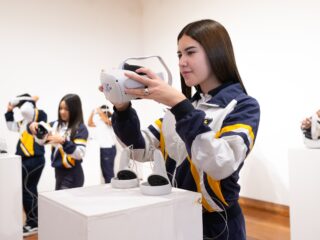 Más de dos mil personas han visitado exposición “Museo Newton” en Sala de Arte Casa Collahuasi