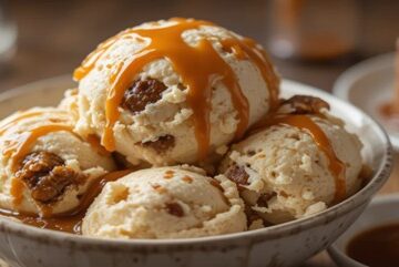 Sticky-Toffee-Pudding-Ice-Cream-A-Delicious-Fusion-Of-Flavours-featured-image-rich-sticky-toffee-pudding-next-to-a-sticky toffee pudding ice cream with toffee sauce Frosted-Fusions