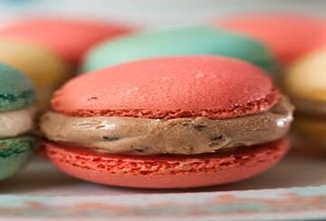 homemade-macaron-ice-cream-recipes-and-ideas-featured image 207x620w colourful macaron ice cream sandwiches Frosted Fusions