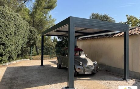 Carport solaire HARMON-E 400 en Provence