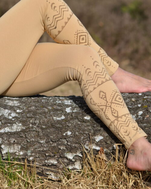 leggings-tribal-print-ethno-mode