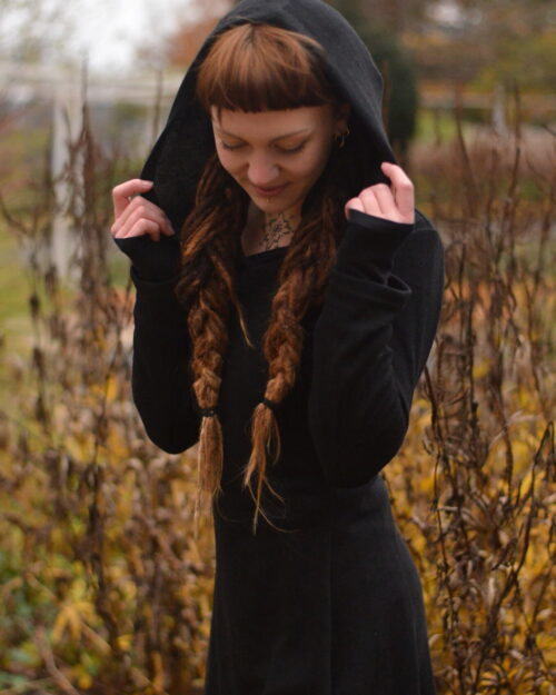 zipfel-kleid-schwarz-psywear
