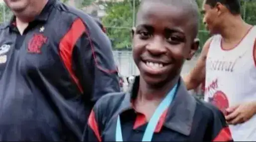 vinicius-junior -zeby-w-2010
