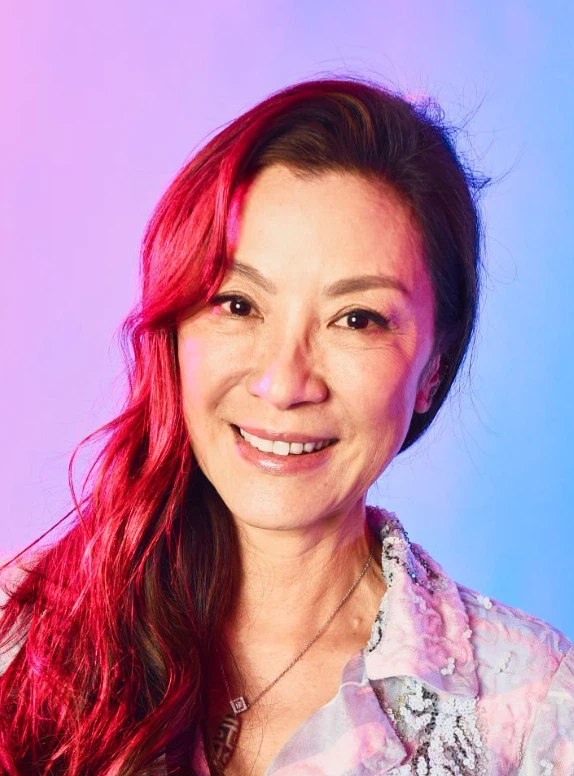 dientes de michelle yeoh en 2022