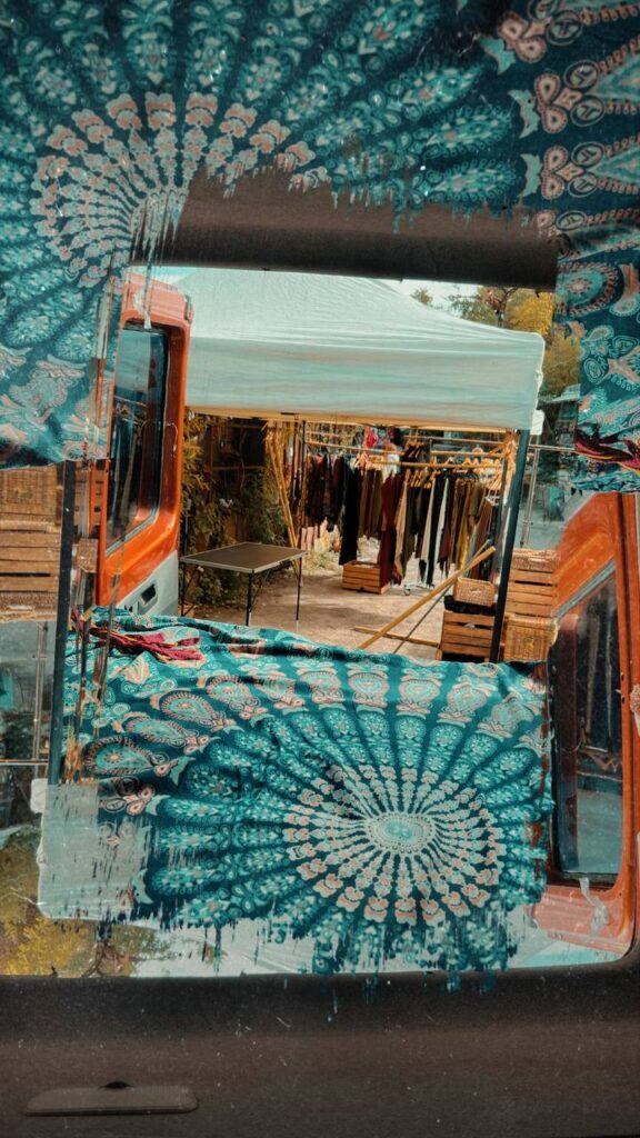 hippie-markt-stand-koeln