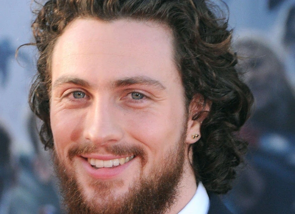 aaron-taylor-johnson-teeth-in-2015