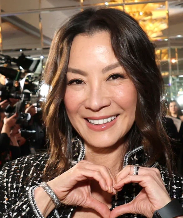 dientes de michelle yeoh en 2025